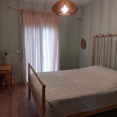 Apartamento Sea Breeze Nea Iraklitsa Exterior foto