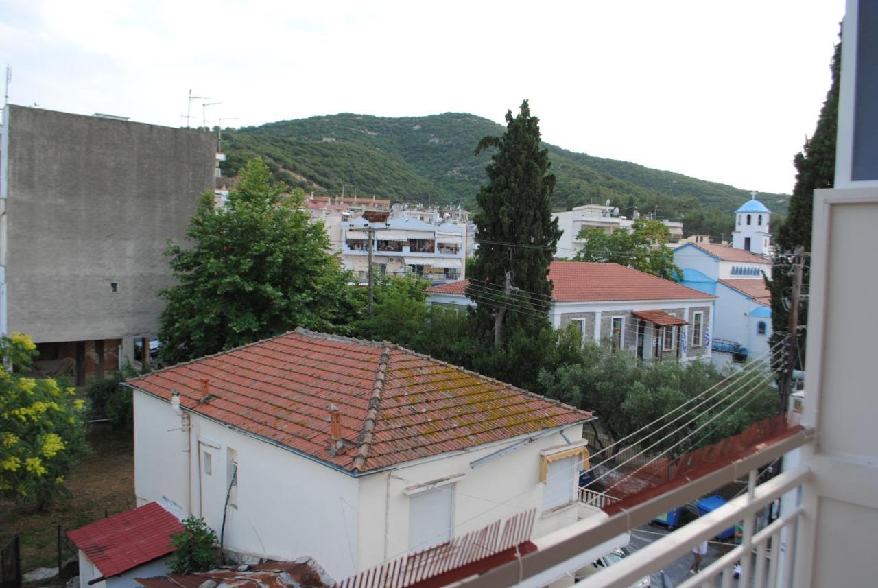 Apartamento Sea Breeze Nea Iraklitsa Exterior foto